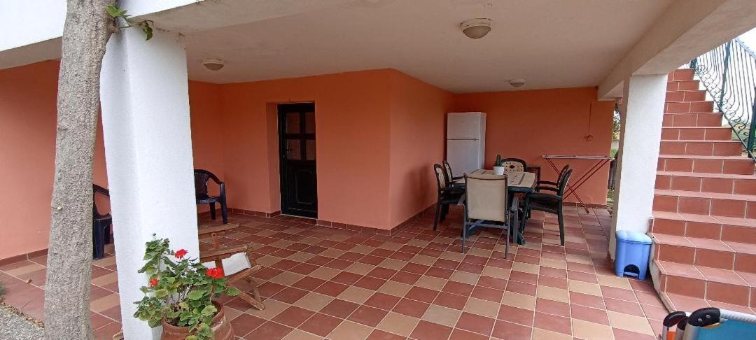 Olgas Villa Arogi Екстериор снимка